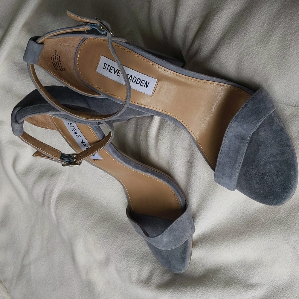 🌙🦋 Steve Madden | dusty blue heels size 8